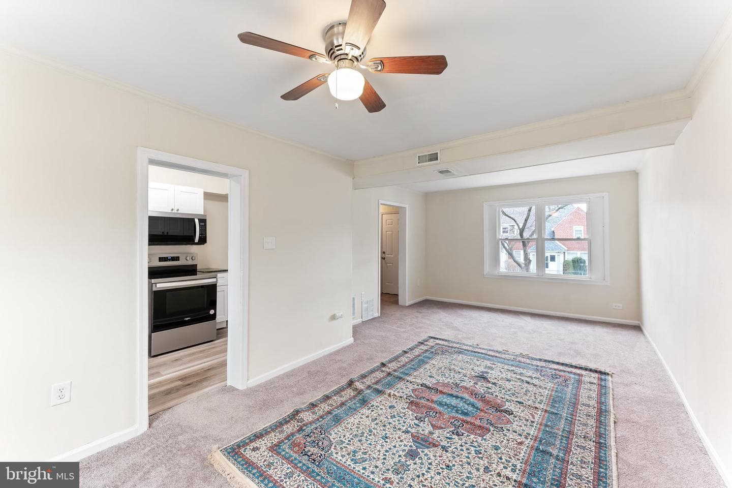 1130 Sterling Avenue photo 5
