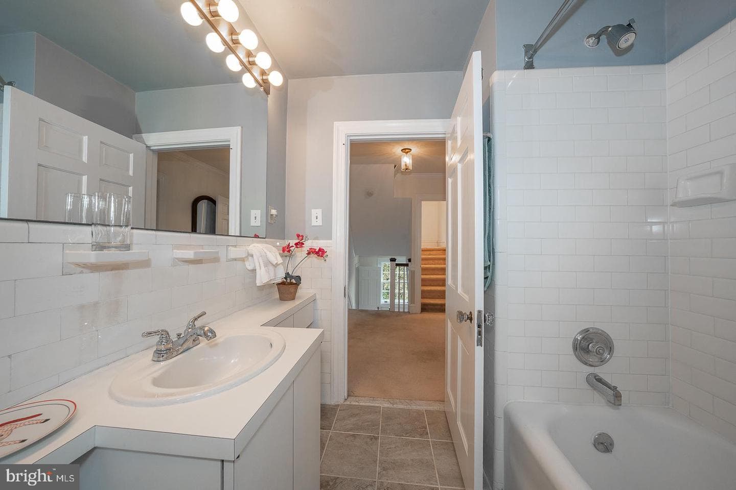 547 Saint Davids Avenue photo 25