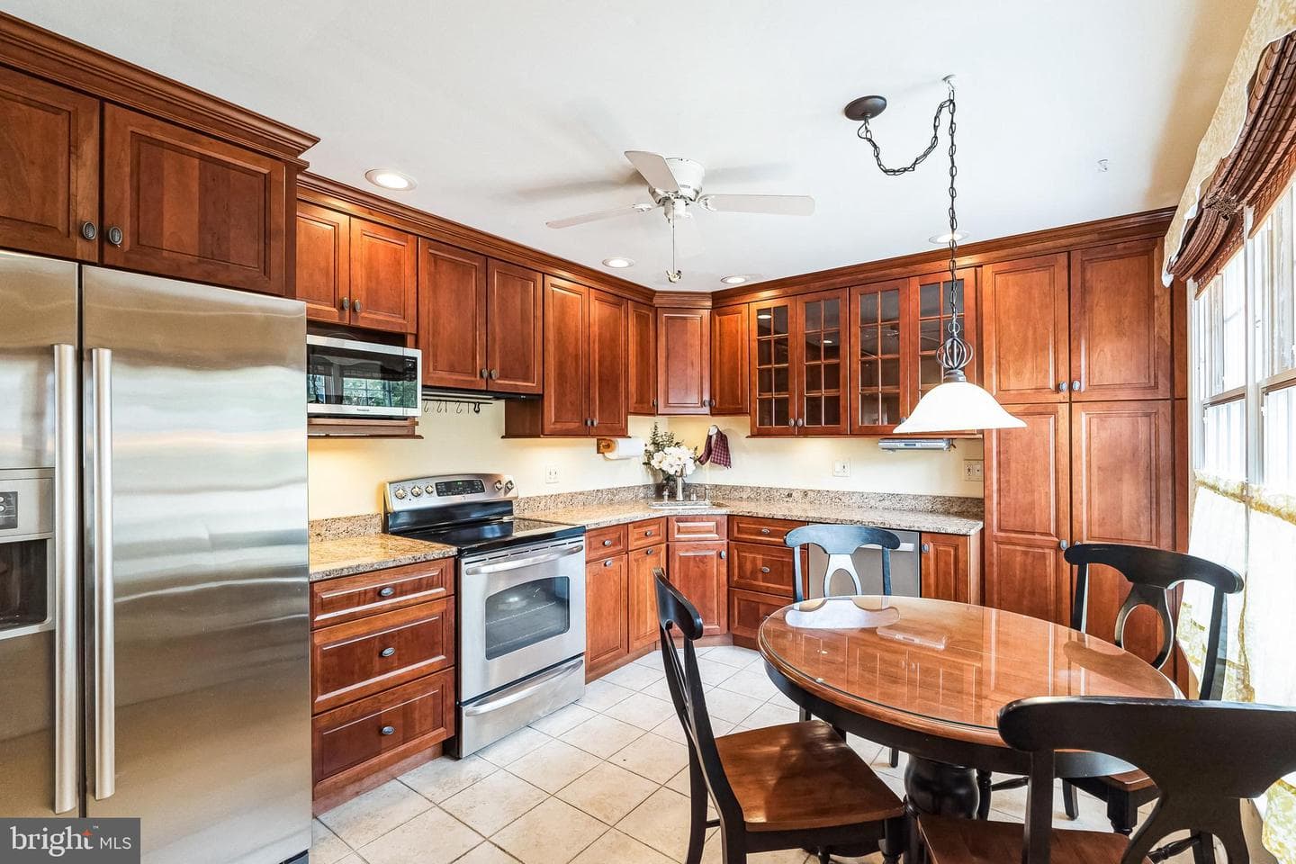 116 Locust Street photo 10