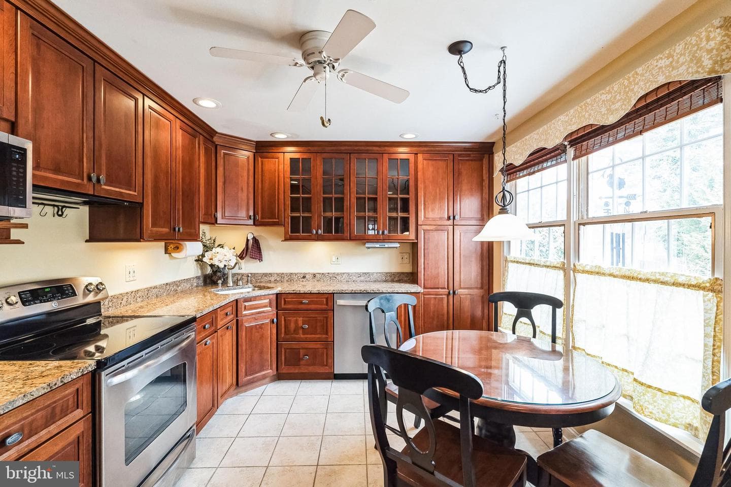 116 Locust Street photo 12