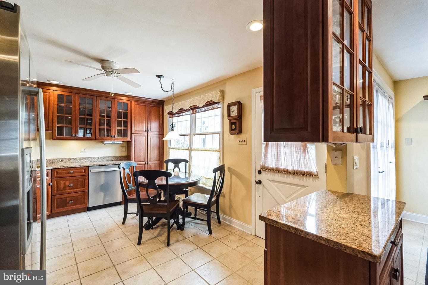 116 Locust Street photo 15