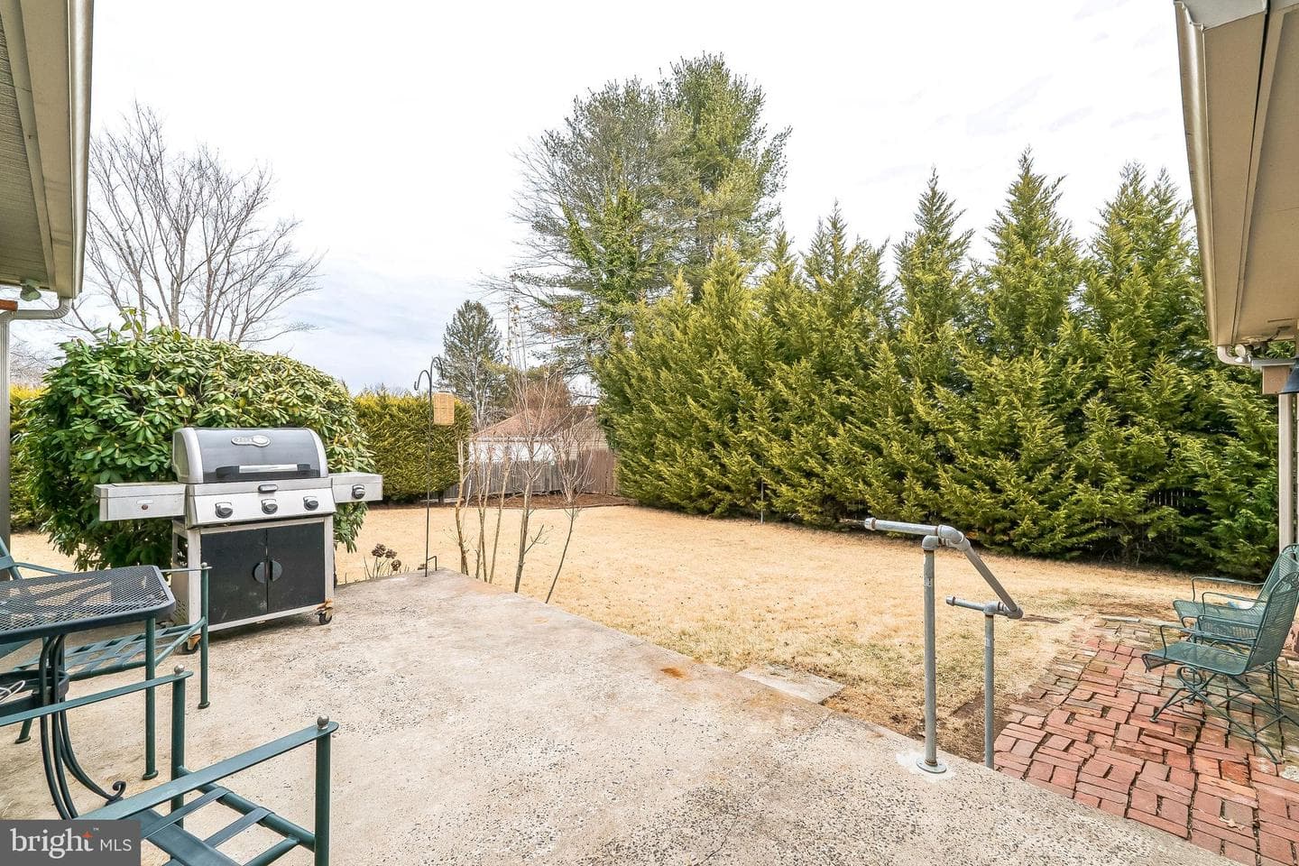 116 Locust Street photo 37