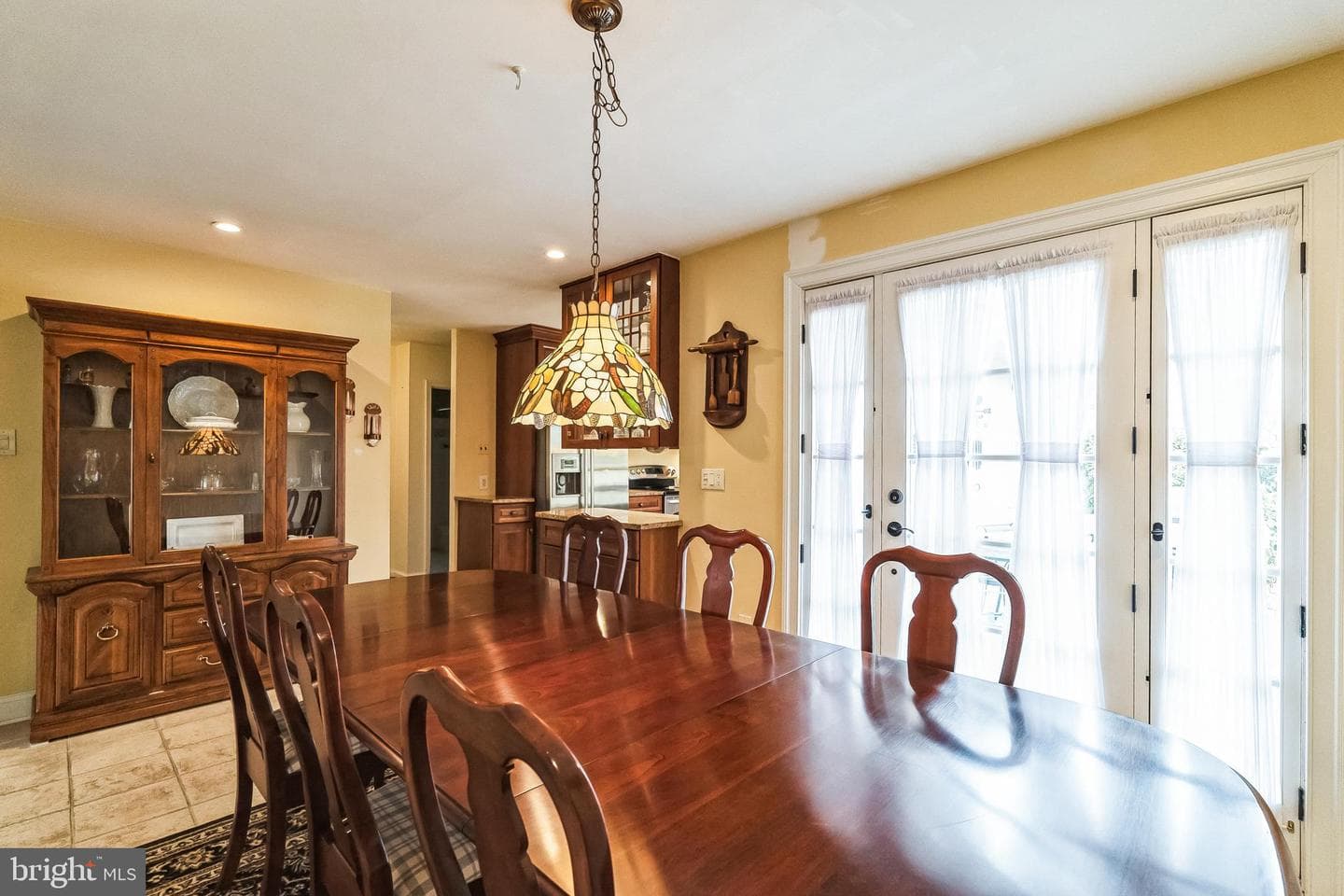 116 Locust Street photo 8