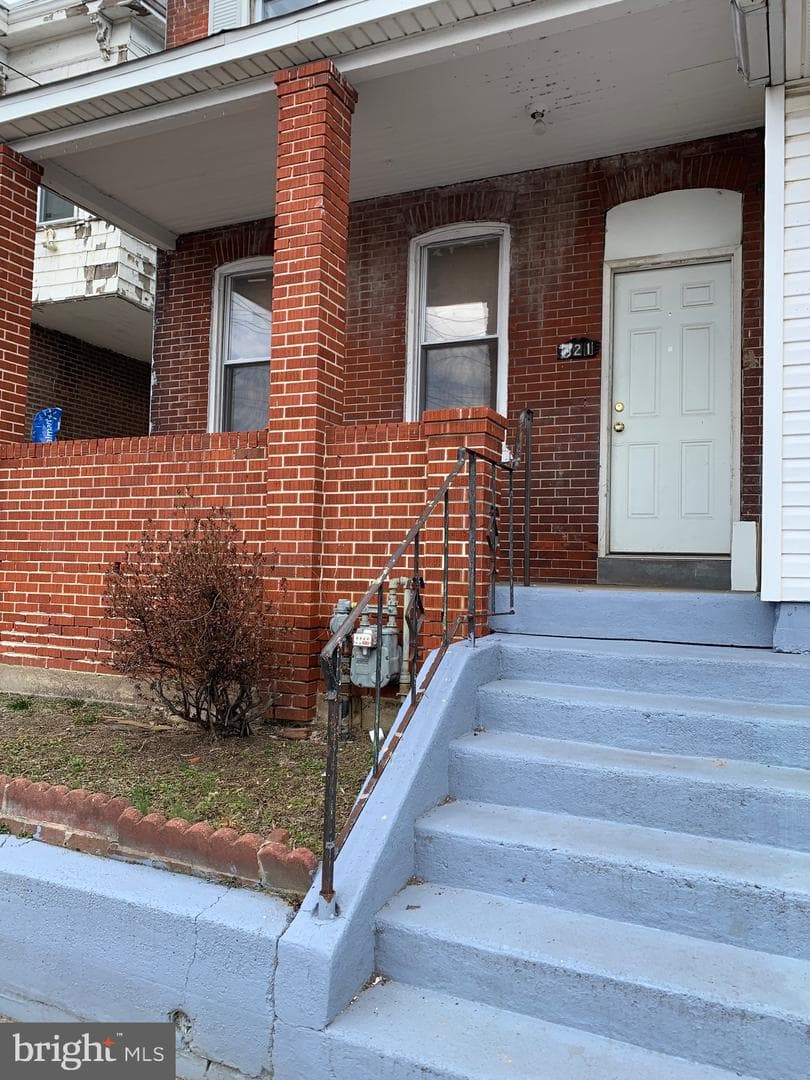 321 Highland Avenue photo 7