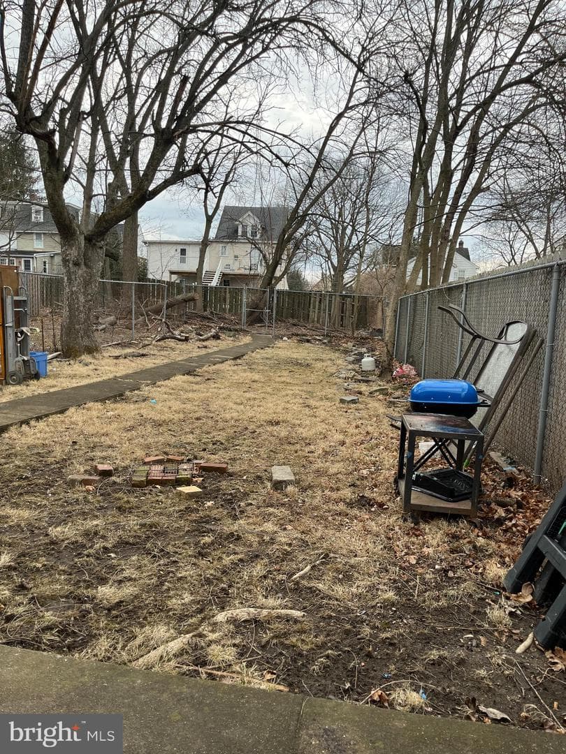 725 Preston Avenue photo 4