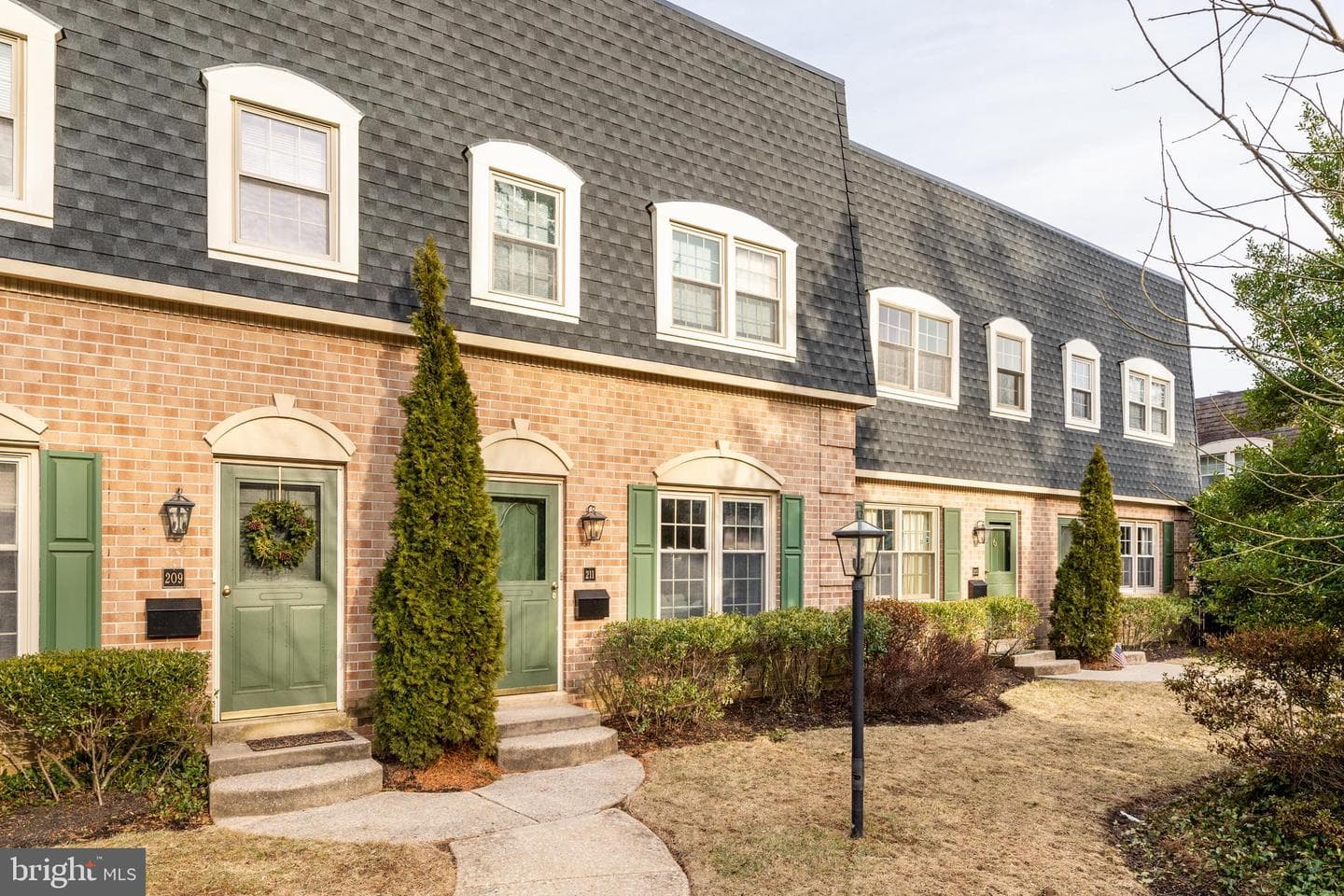 211 Bloomingdale Avenue #10b4008 photo 1