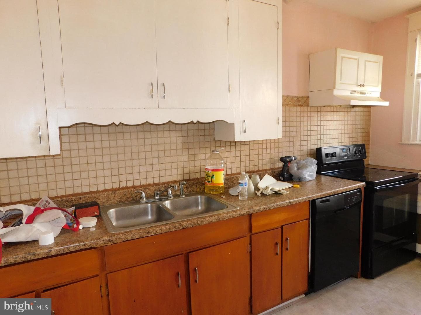 229 Huntley Road photo 8