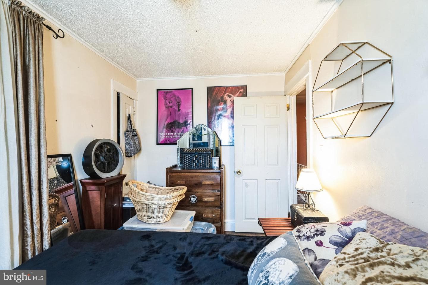 1101 Lawrence Avenue photo 19