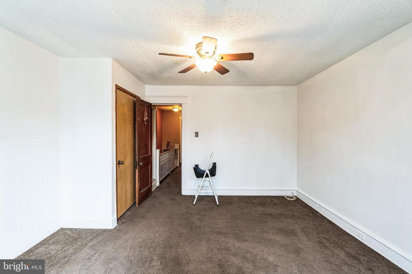 1101 Lawrence Avenue photo 23