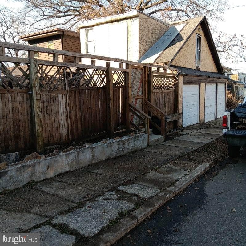 1101 Lawrence Avenue photo 34