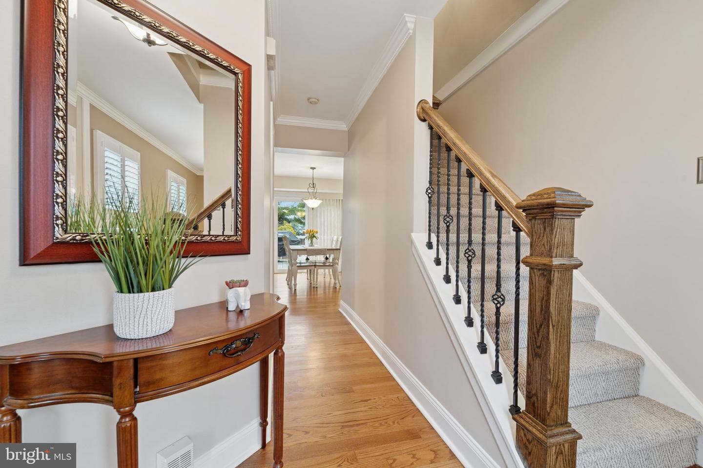 116 Carriage Lane photo 2
