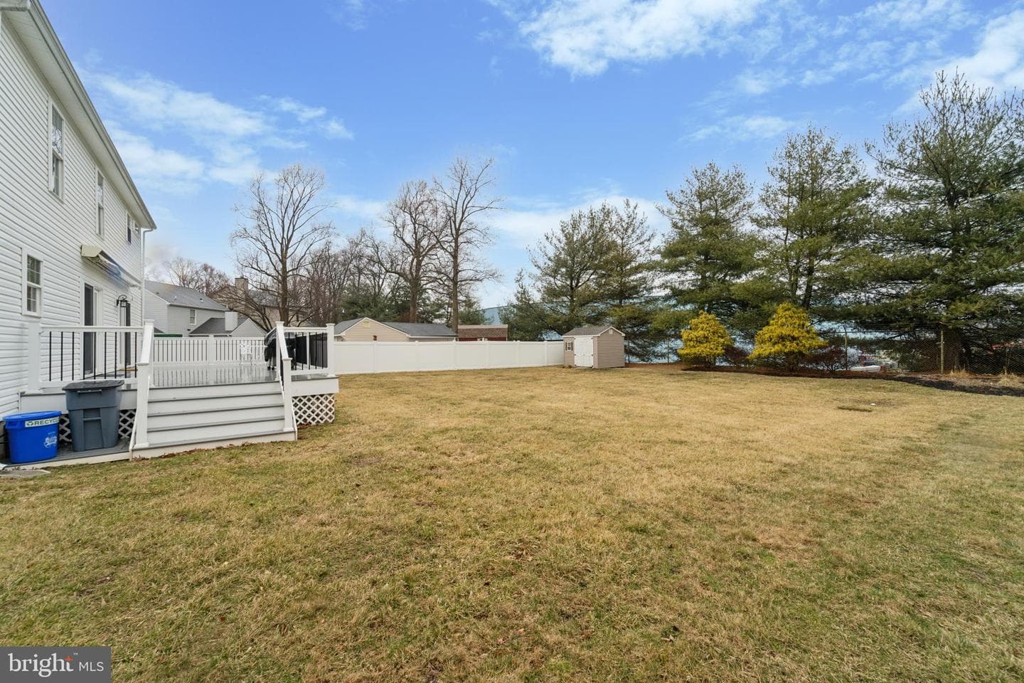 116 Carriage Lane photo 24