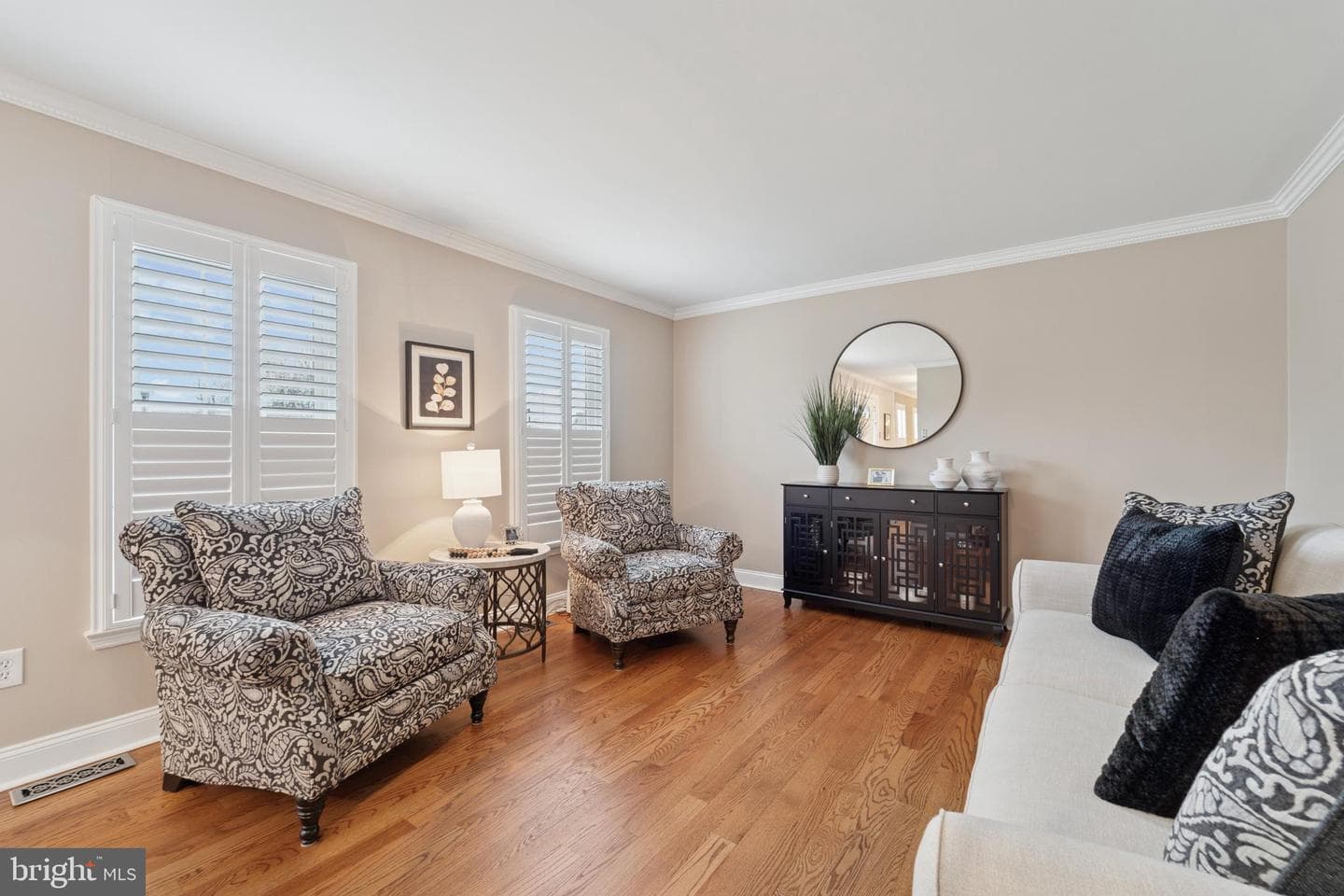 116 Carriage Lane photo 3