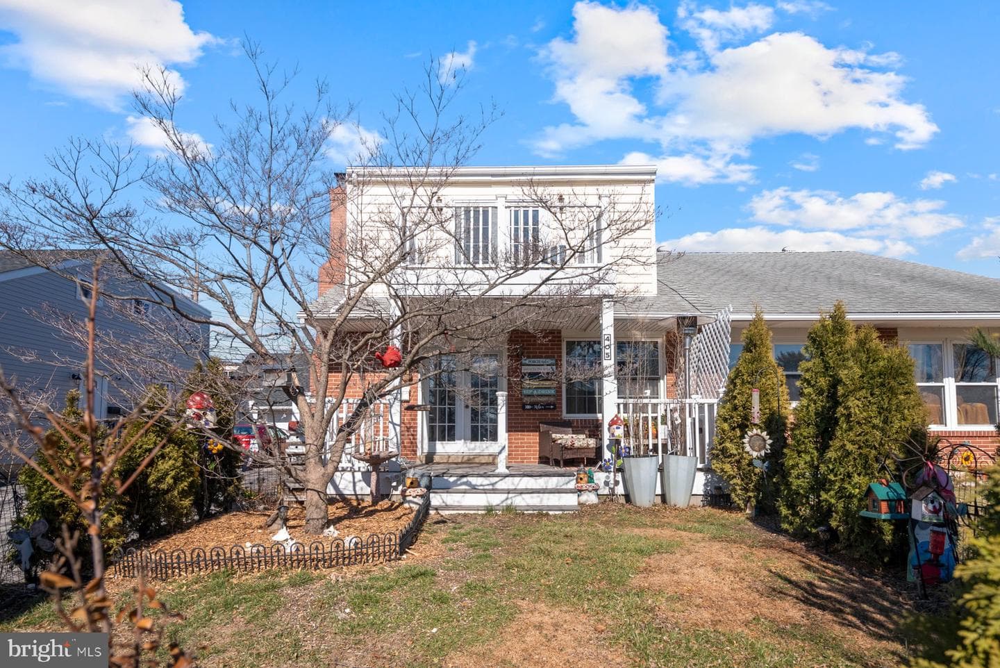 405 Essex Road photo 1