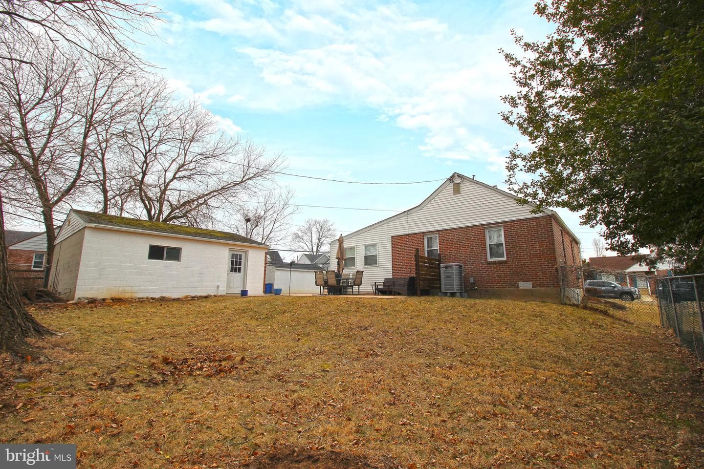 23 Pleasant Road photo 10