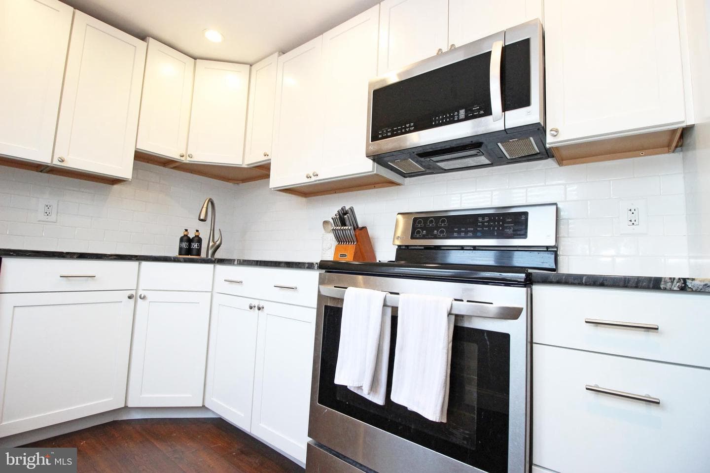 23 Pleasant Road photo 22