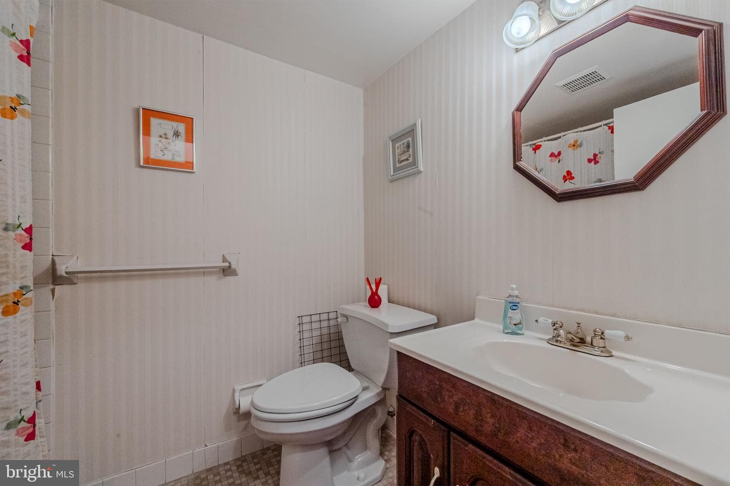 801 S Chester Road #210 photo 9
