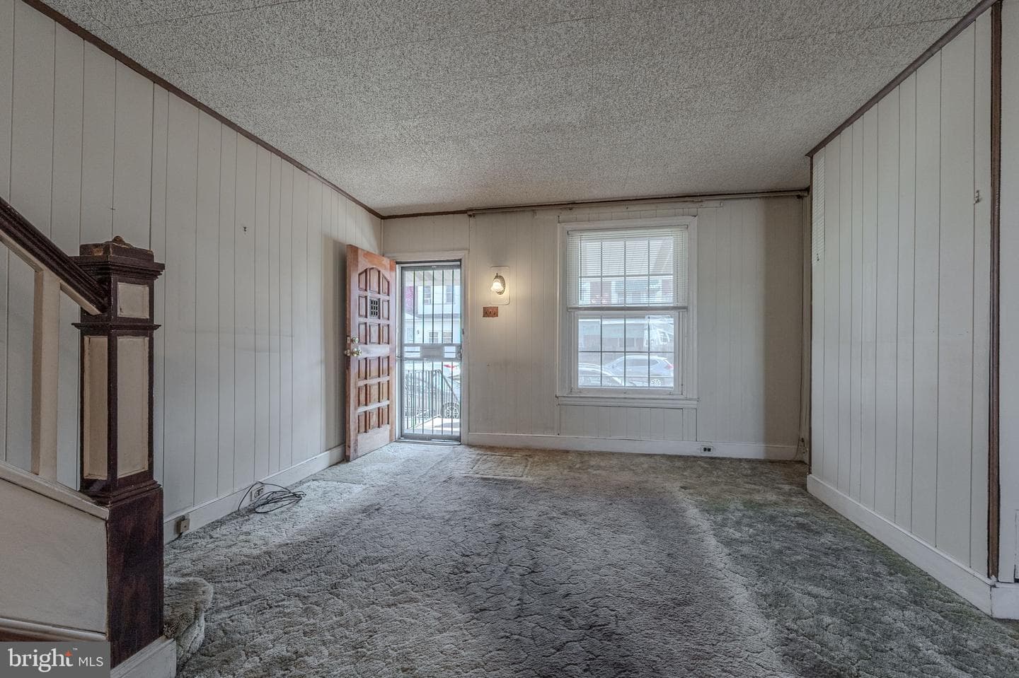 1120 W 8th Street photo 4