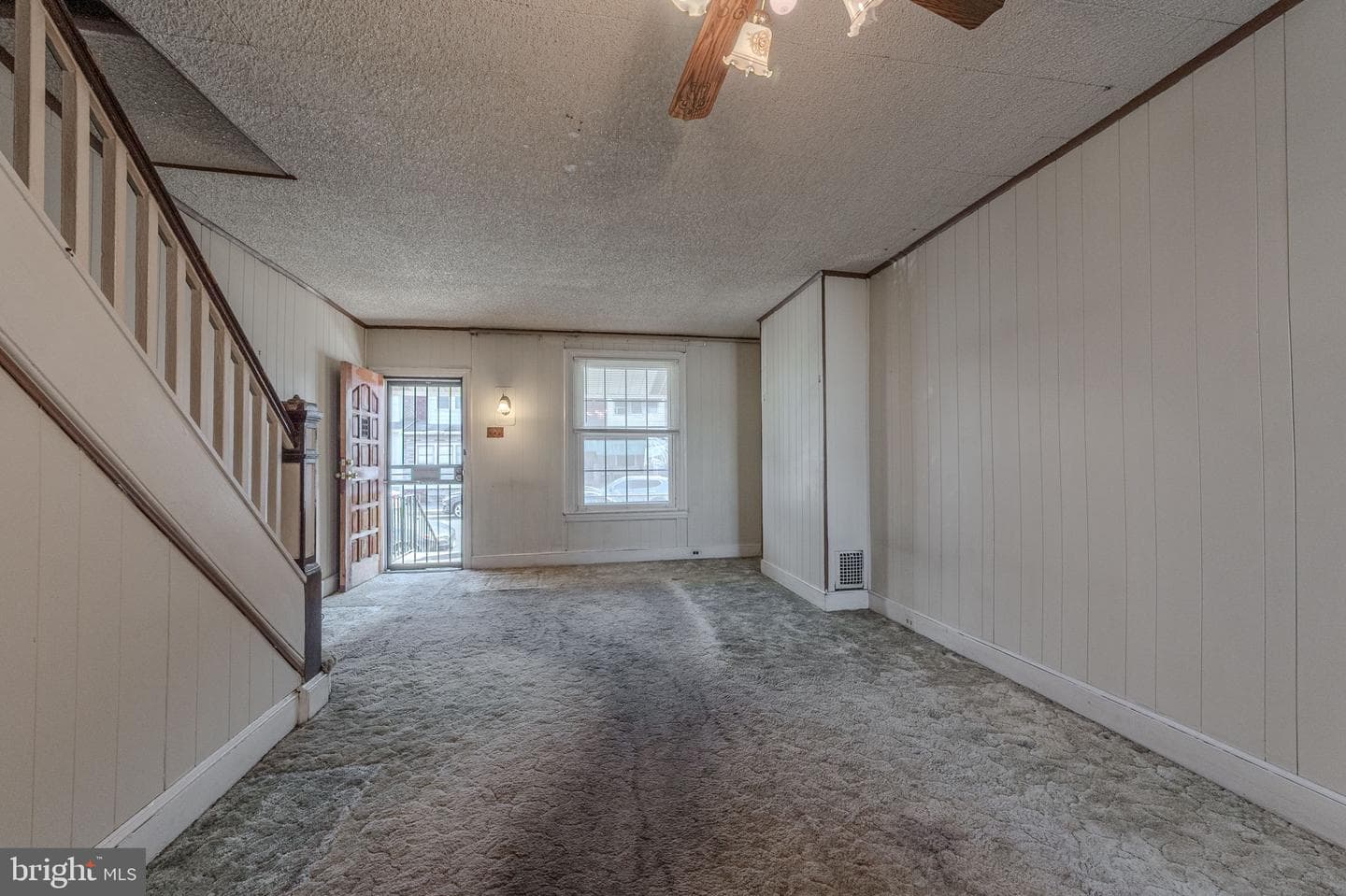1120 W 8th Street photo 6