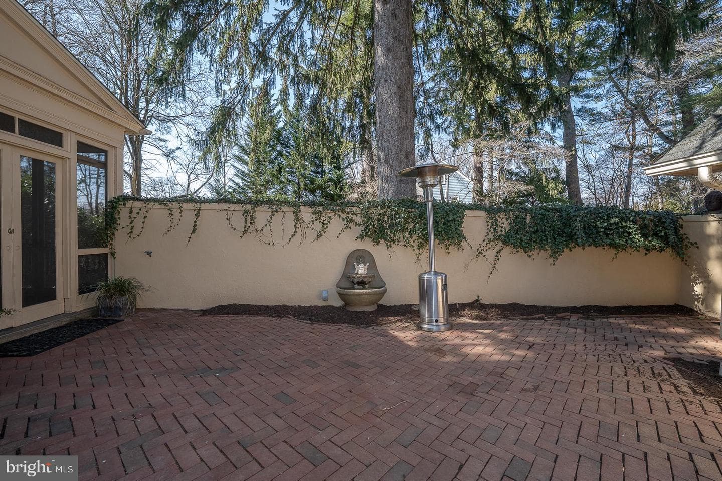 108 S Spring Mill Road photo 37
