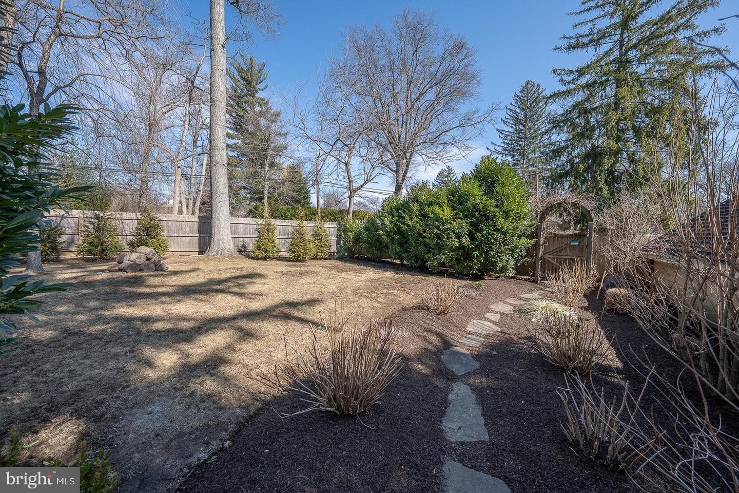 108 S Spring Mill Road photo 41