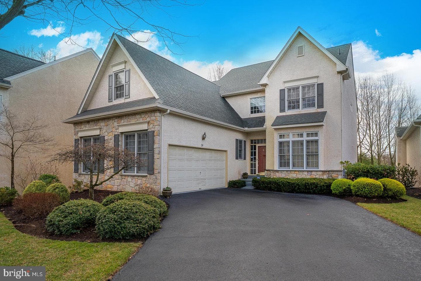 28 Ridgeview Road photo 1