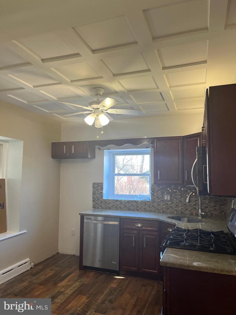 654 Arbor Road photo 20