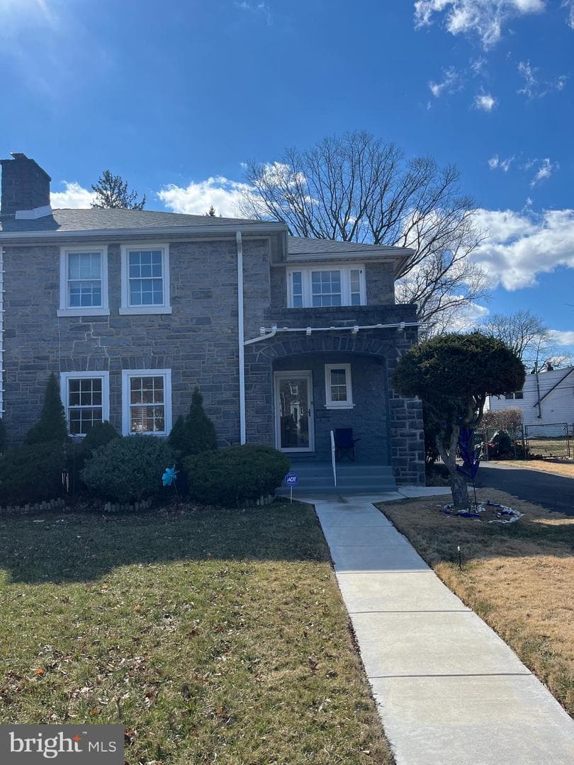 654 Arbor Road photo 3