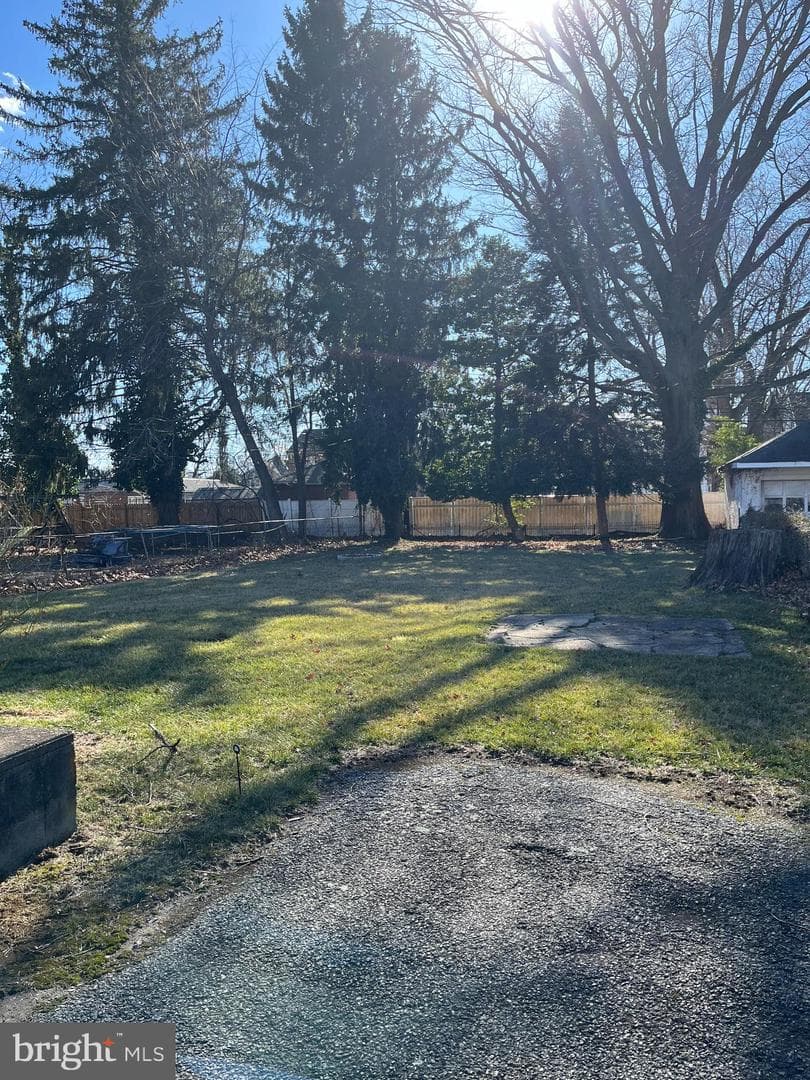 654 Arbor Road photo 42