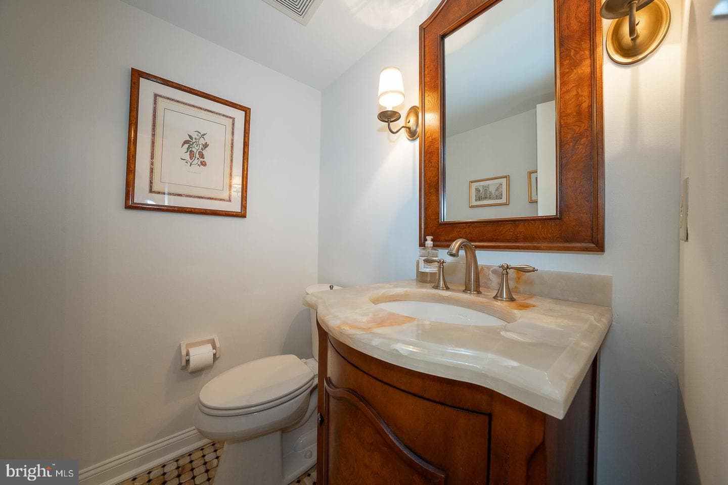 471 S Feathering Road photo 16