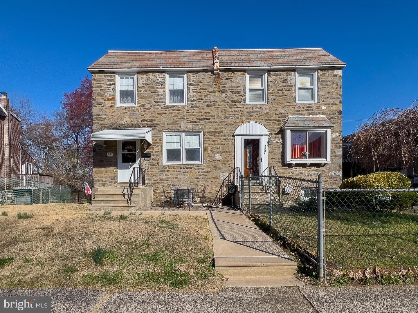 252 Blythe Avenue photo 1