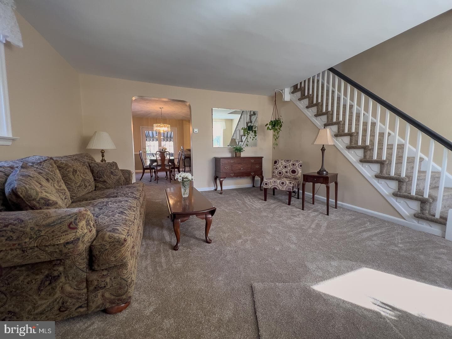252 Blythe Avenue photo 2