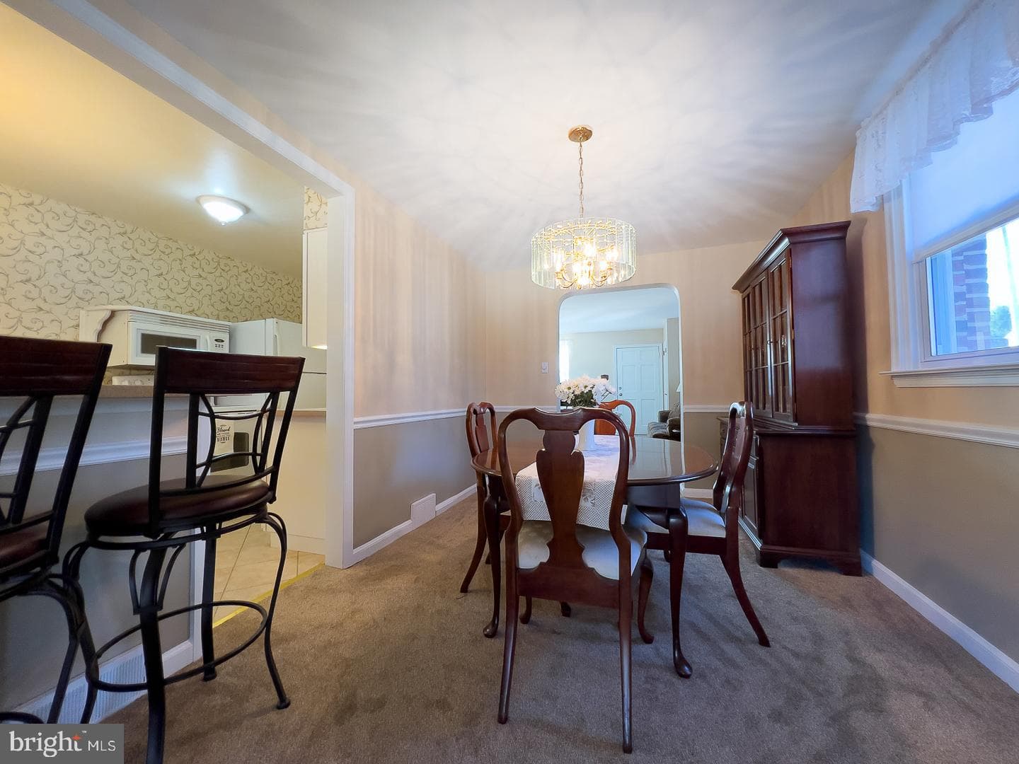 252 Blythe Avenue photo 5