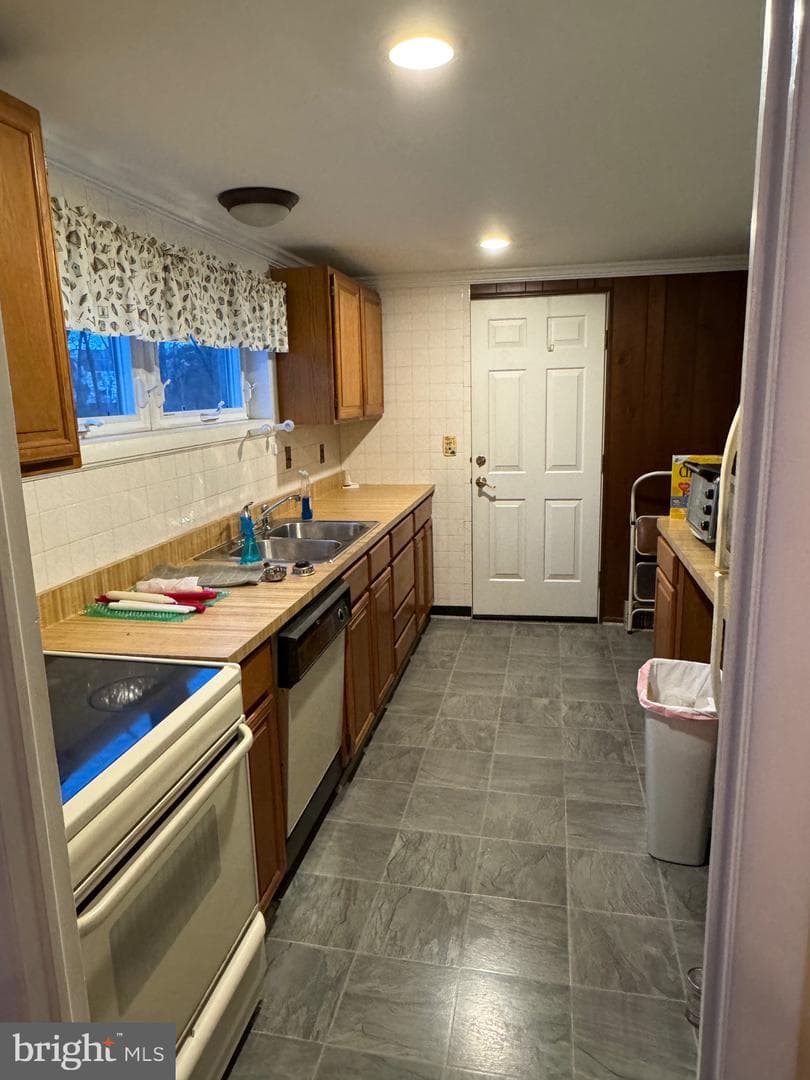4501 Park Lane photo 13