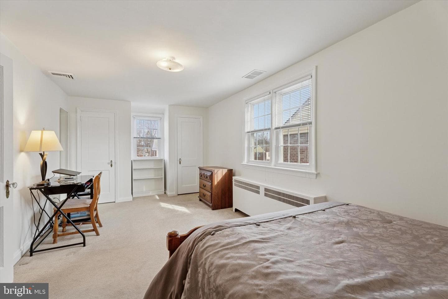203 Oxford Hill Lane photo 29