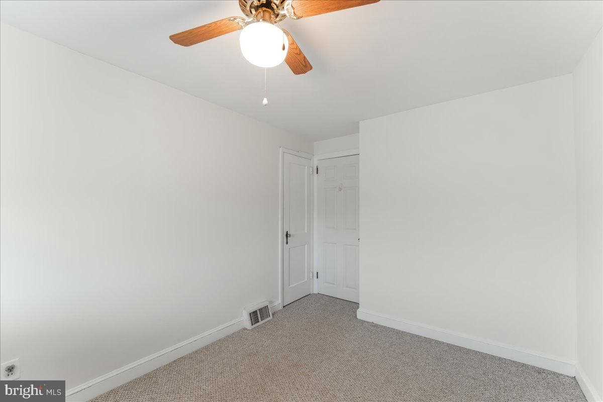 1062 Cedarwood Road photo 17