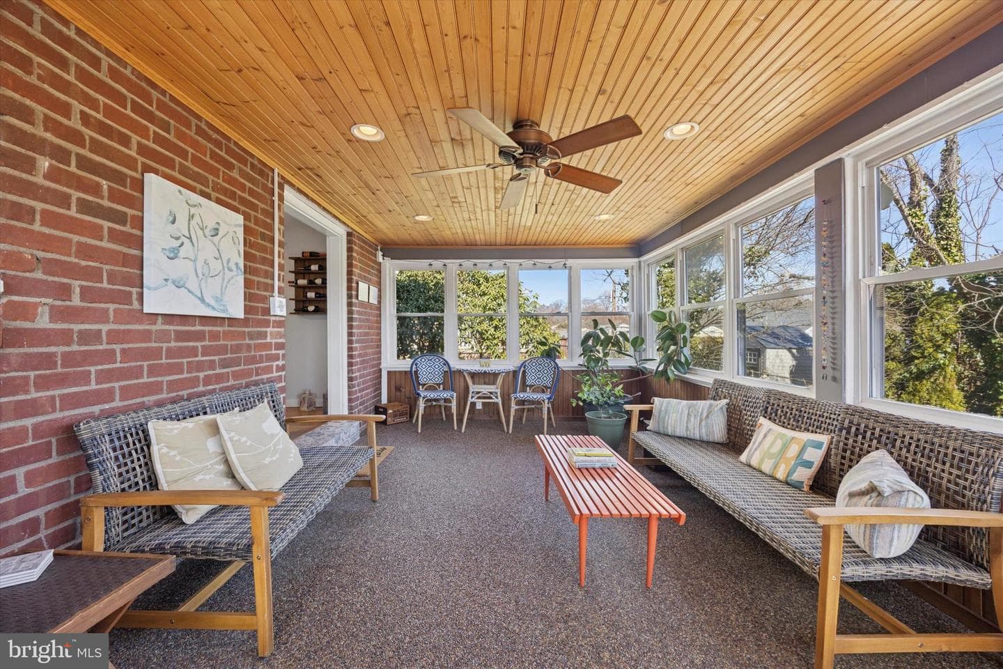 711 Rhoads Drive photo 6