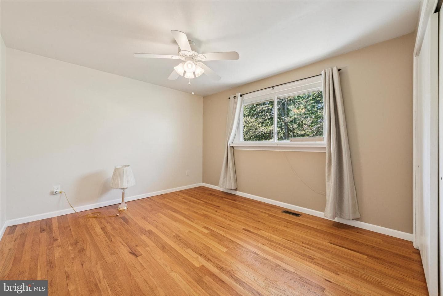 60 Andrien Road photo 13