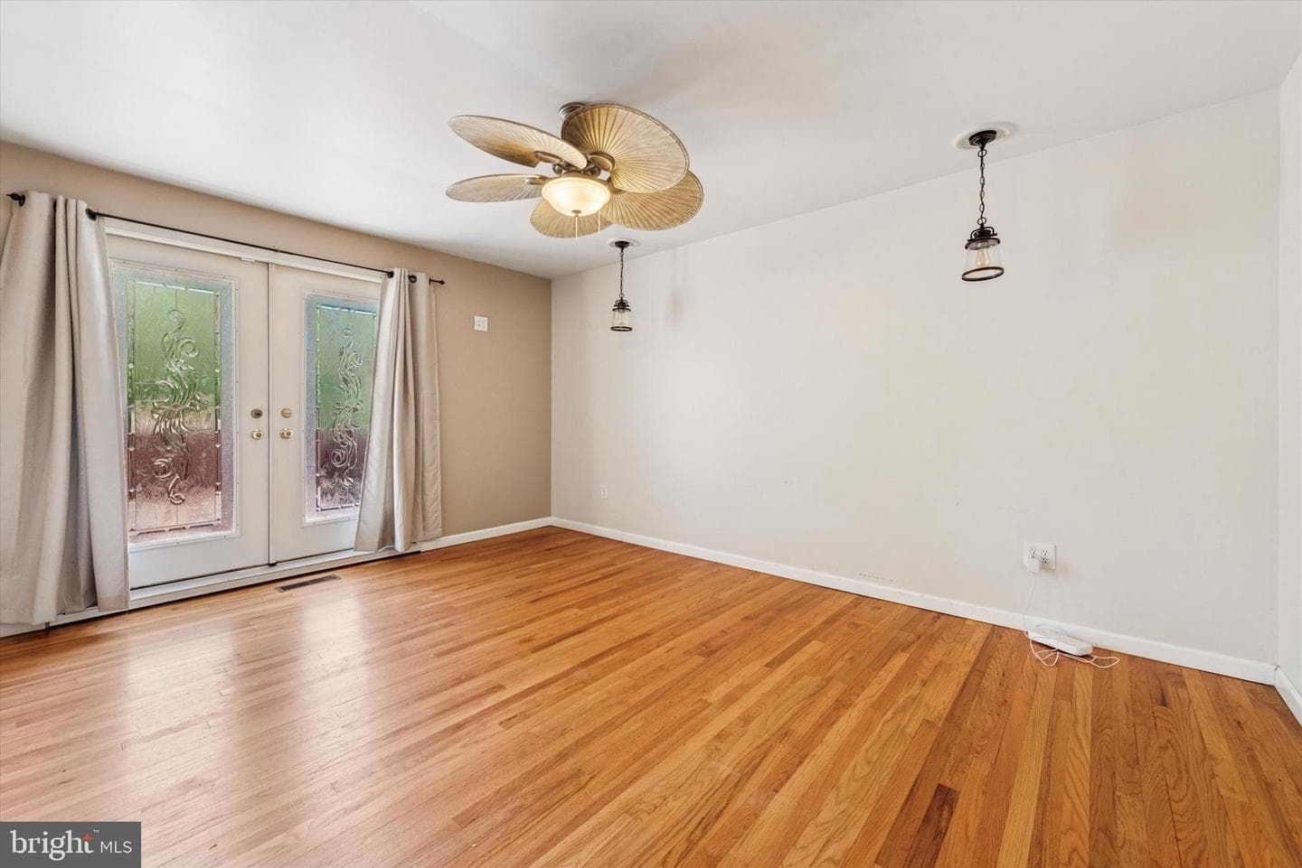 60 Andrien Road photo 15