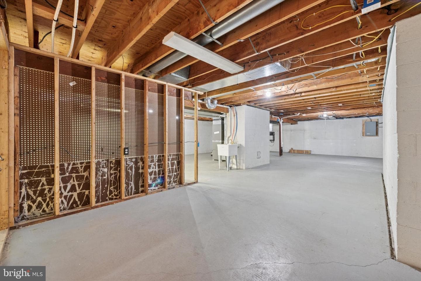 60 Andrien Road photo 18