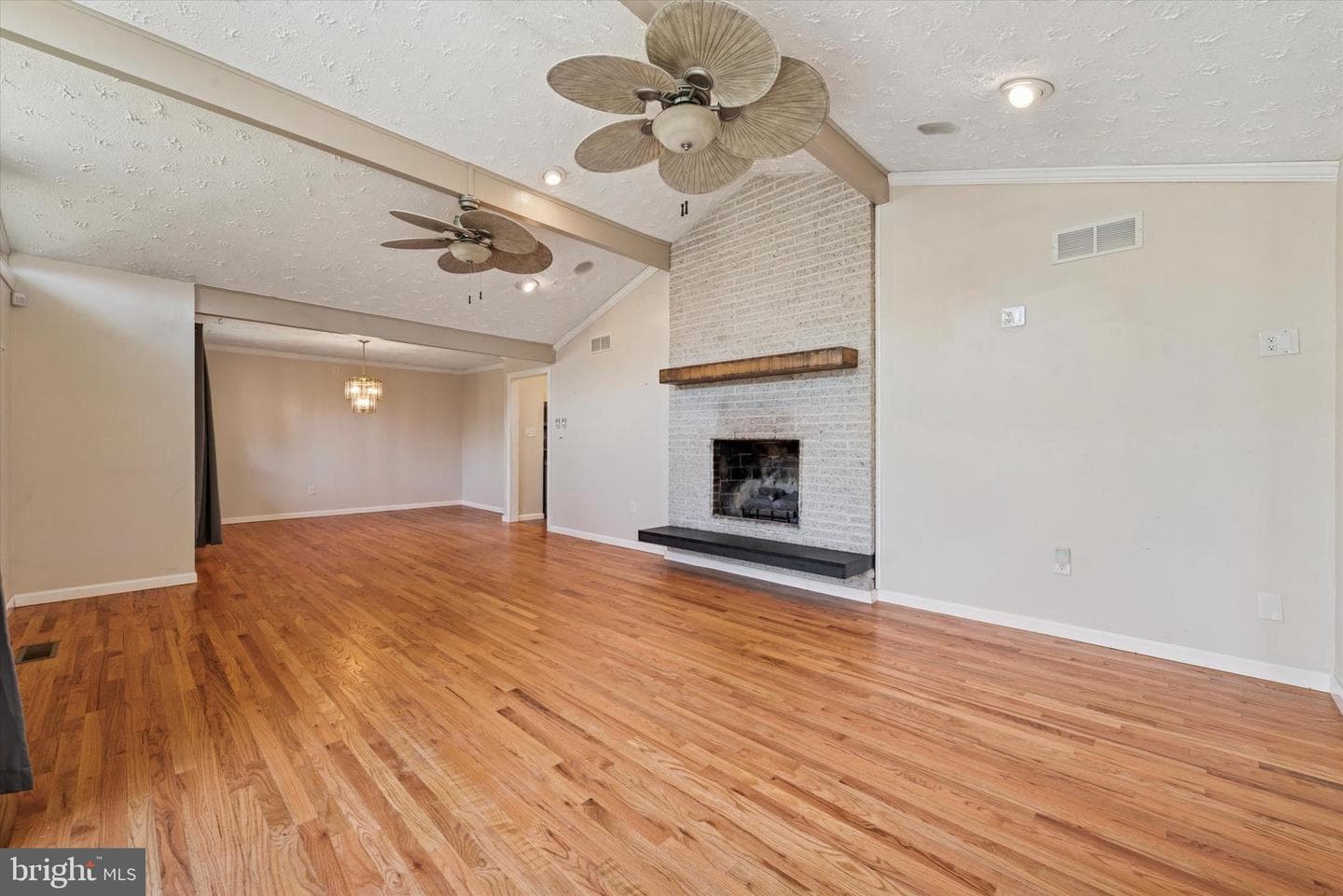 60 Andrien Road photo 4