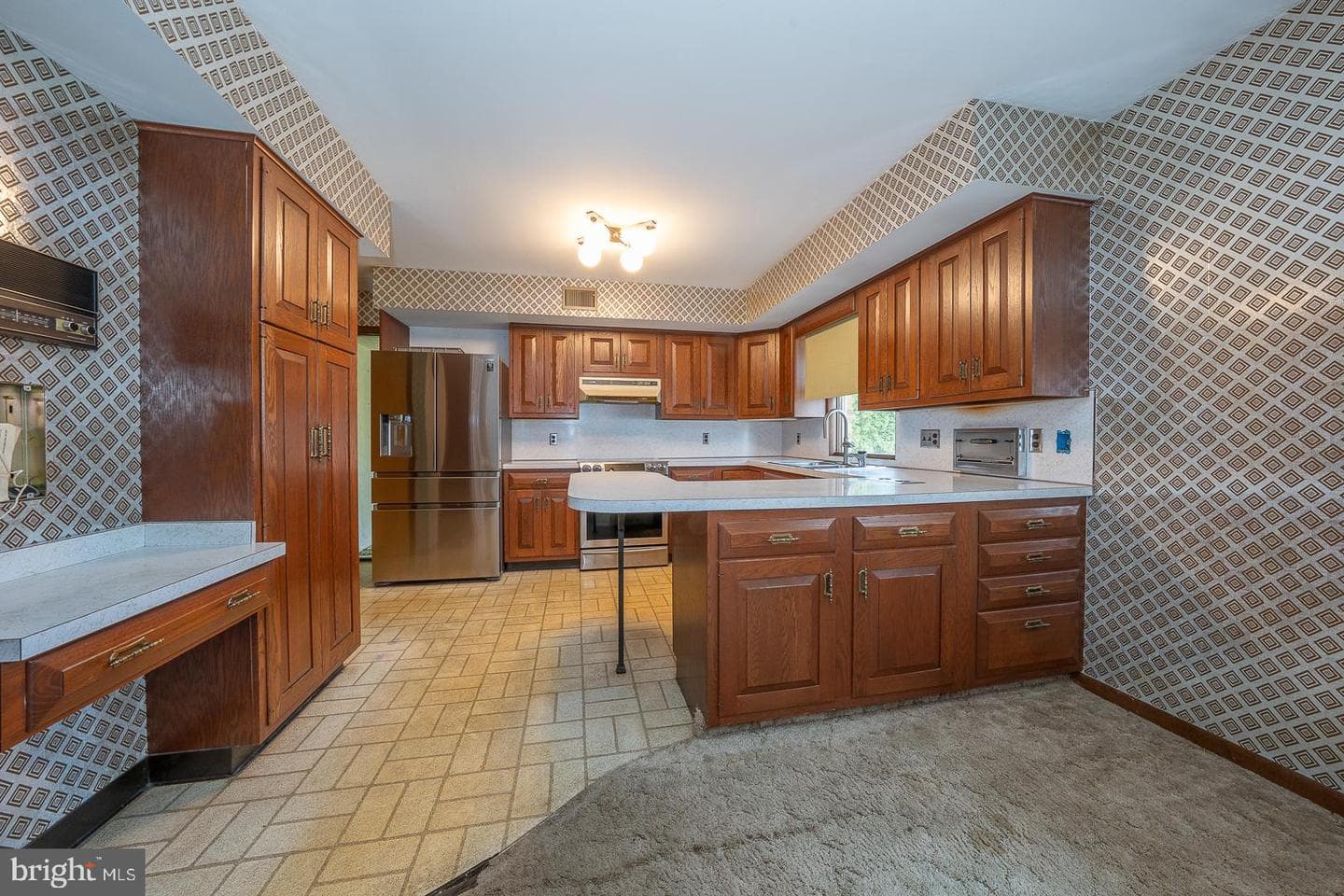819 Rose Avenue photo 11