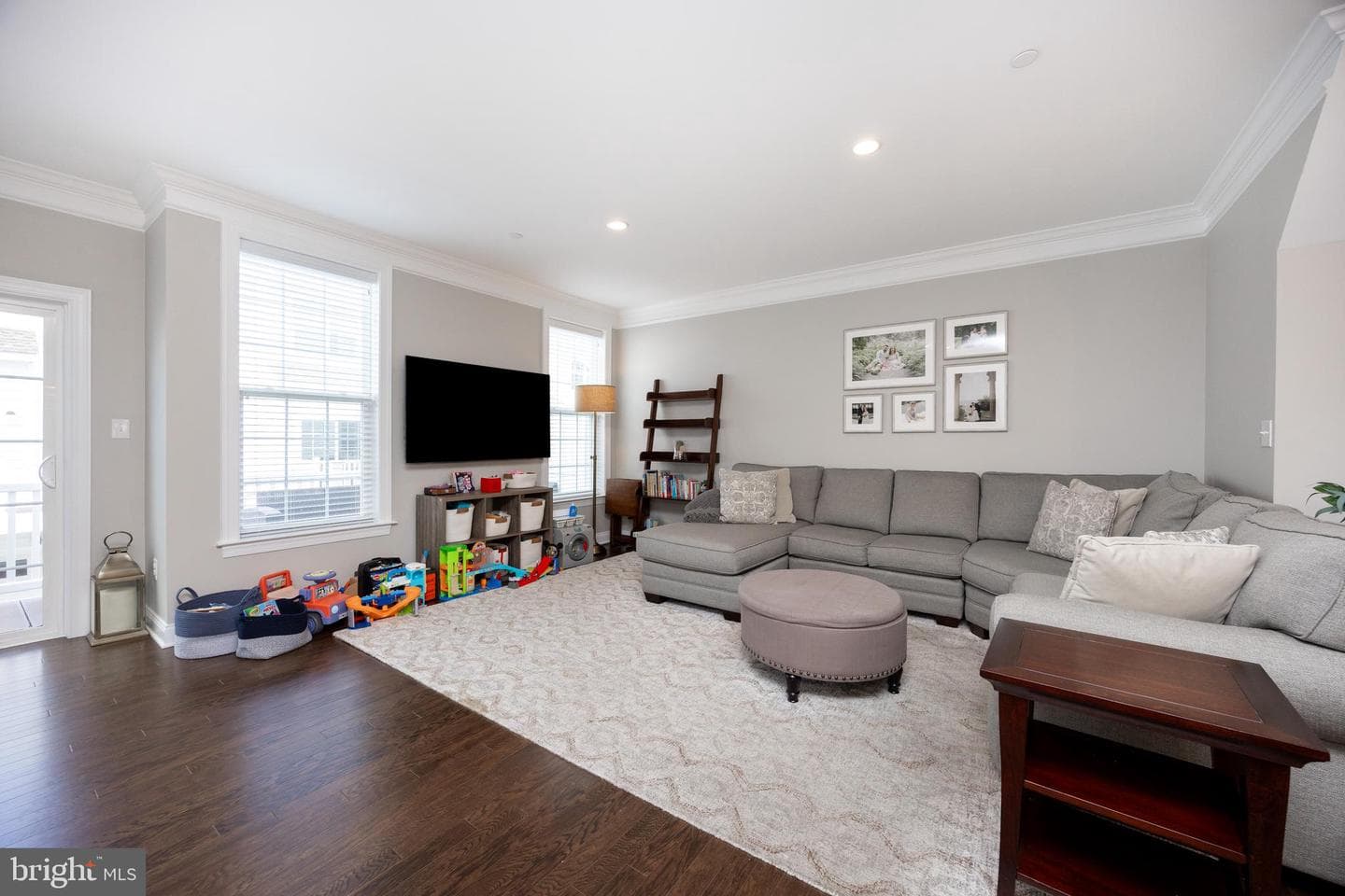 205 Murray Lane photo 10
