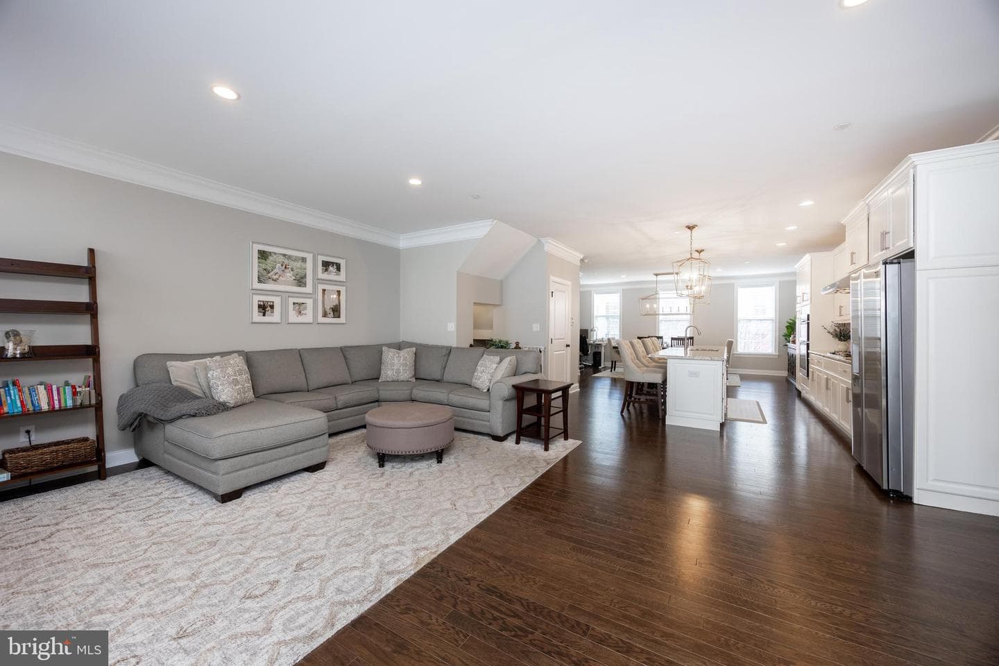 205 Murray Lane photo 8