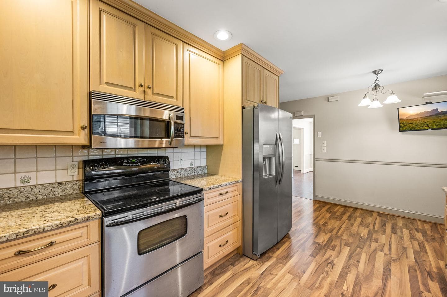 1029 Cornell Avenue photo 11