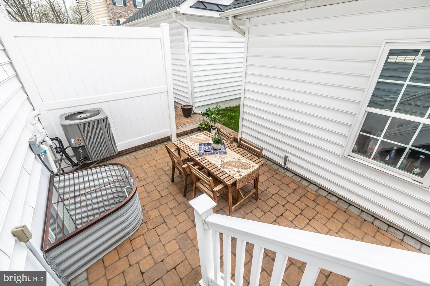 8 Margot Lane photo 49