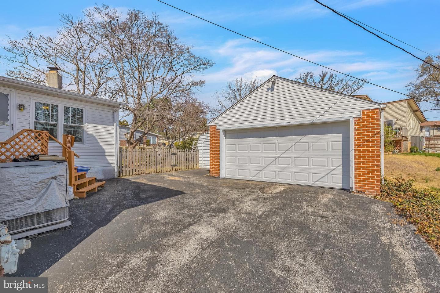 604 Warren Boulevard photo 3