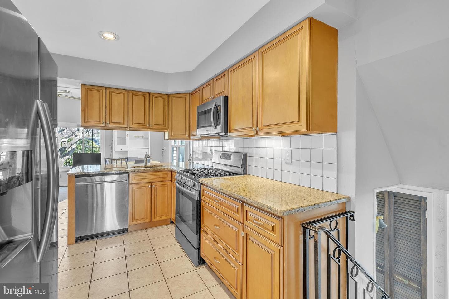 604 Warren Boulevard photo 7