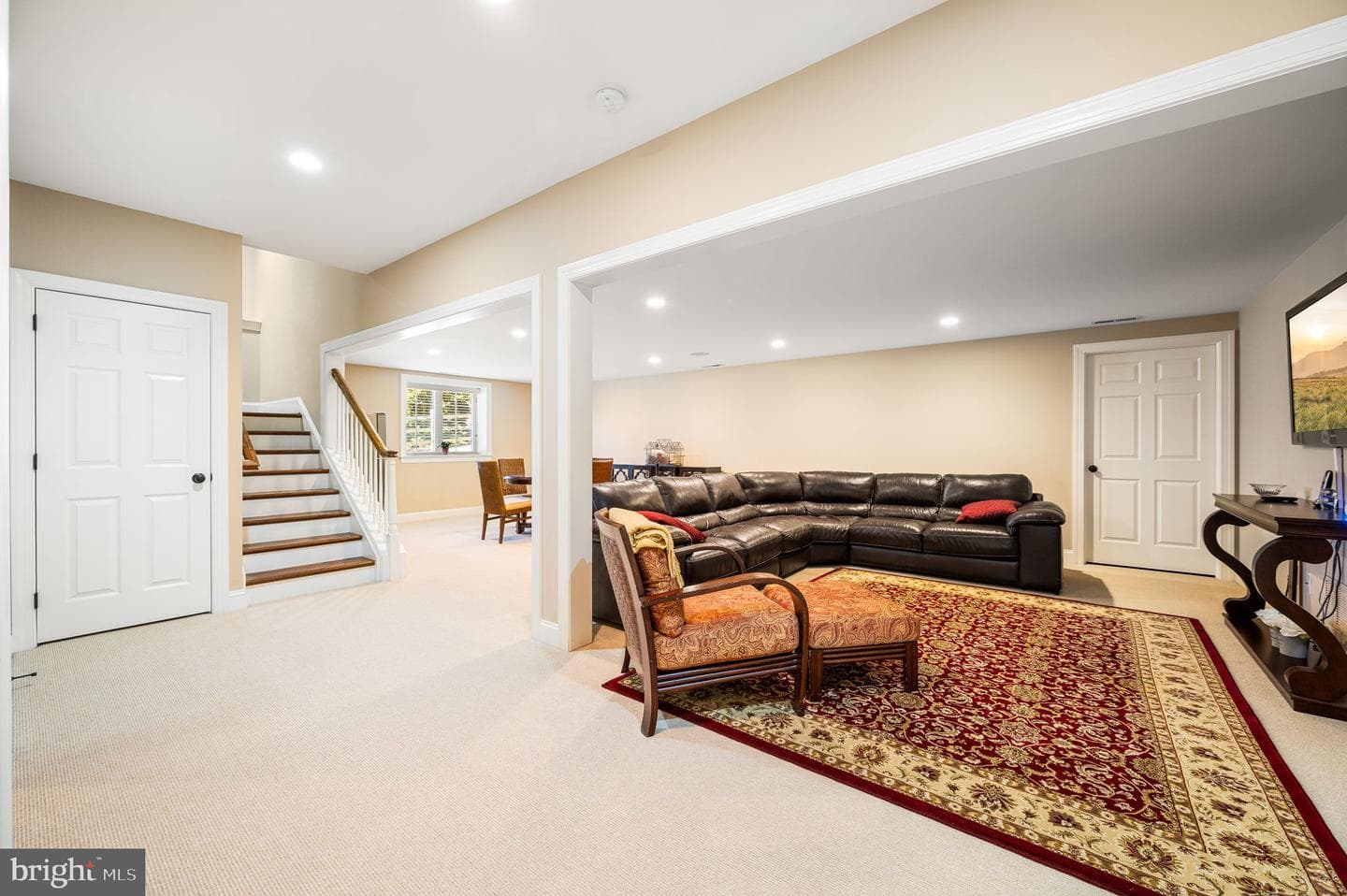 4 Fallbrook Lane photo 29