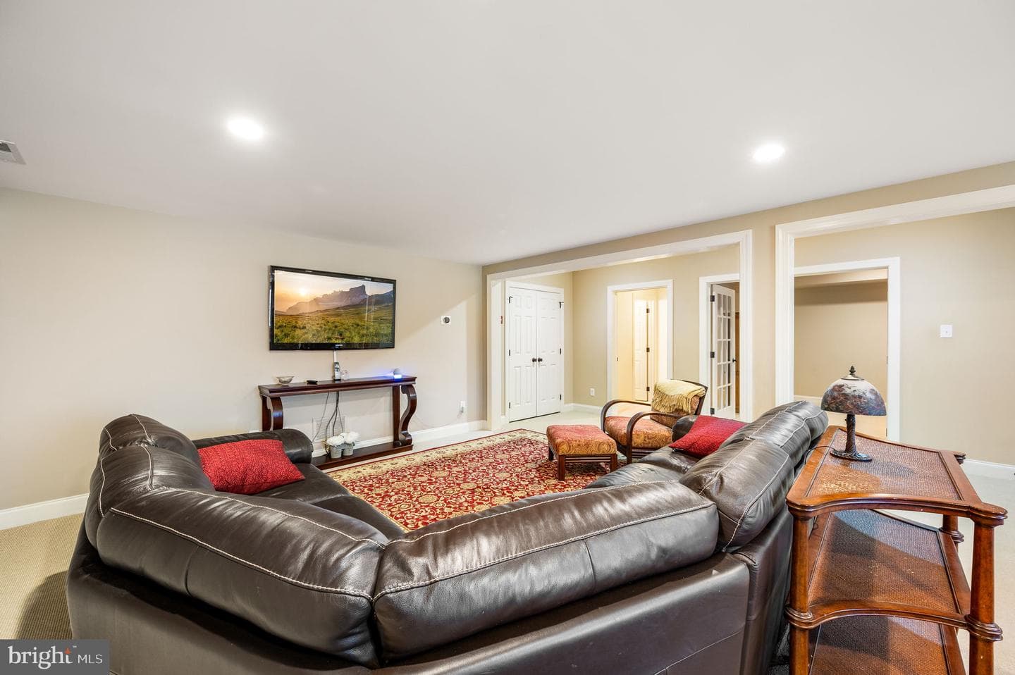 4 Fallbrook Lane photo 31